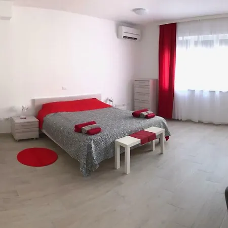 Margherita's Guest house *